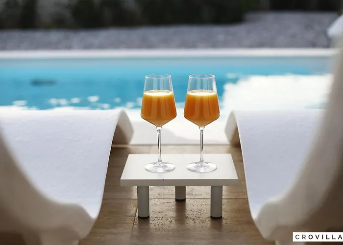 빌라 Beautiful In With Outdoor Swimming Pool And Wifi