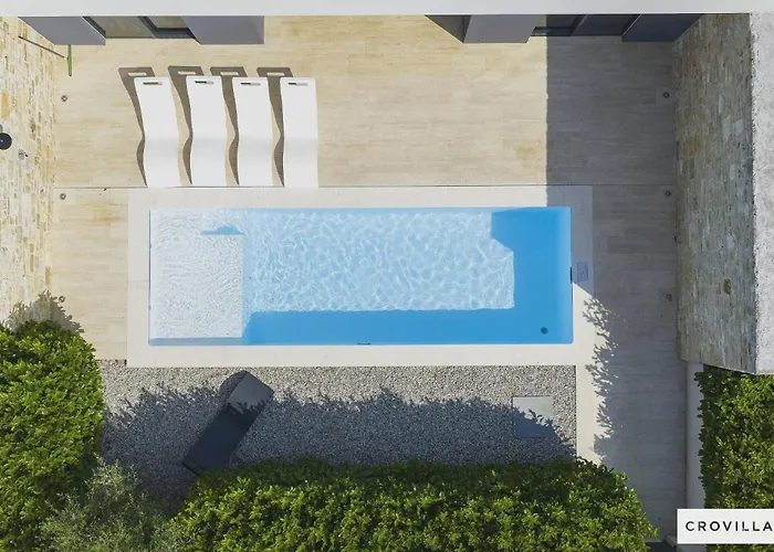 Beautiful In With Outdoor Swimming Pool And Wifi 빌라 Kraj (Zadar)